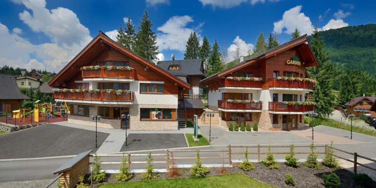 Relax v Donovalech: moderně vybavené apartmány se snídaní