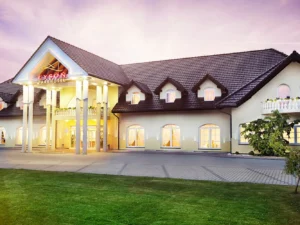 Parádní rodinný pobyt v blízkosti Energylandie: snídaně a neomezený wellness