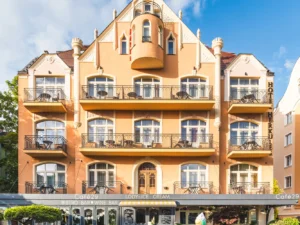 Adults only dovolená ve Svinoústí: 3* vila se snídaní nebo polopenzí, možnost wellness