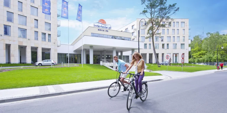 Relax a pohoda na baltském pobřeží: 4* hotel s wellness, snídaně i polopenze, solná jeskyně