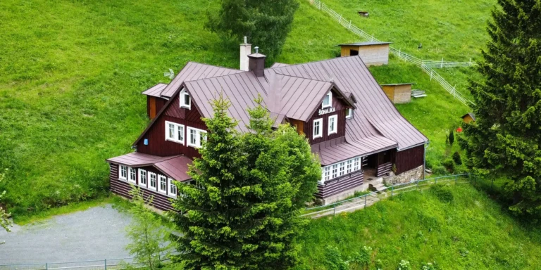 Horská chata v srdci Krkonoš: all inclusive i privátní wellness, 2 děti zdarma