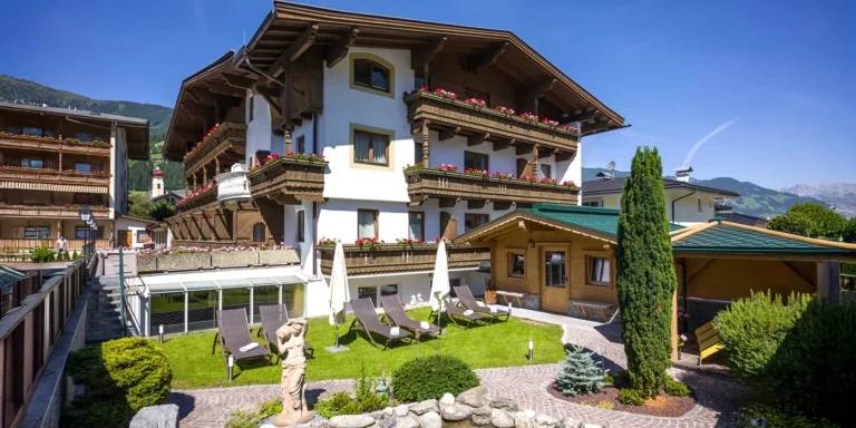 Na lyže do Tyrolska: 4* hotel s polopenzí, neomezeným wellness a fitness