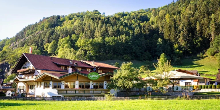 Pohoda v údolí Ötztal: polopenze z regionálních dobrot, saunový svět, karta výhod i turistika