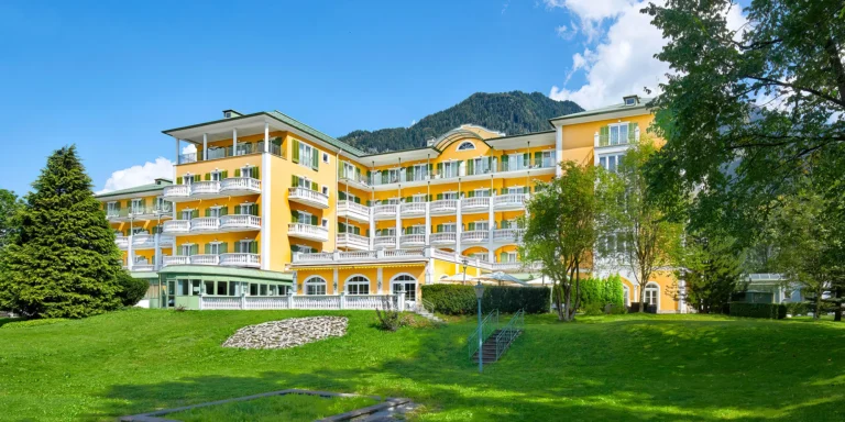 Pobyt v údolí Gastein: polopenze, neomezený wellness a karta výhod