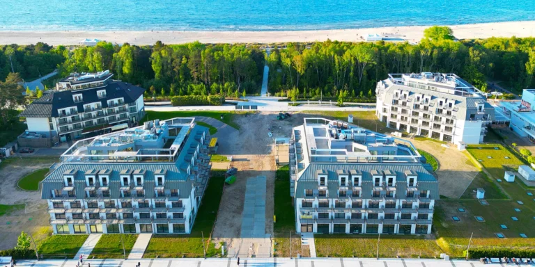 Dovolená ve Svinoústí: wellness hotel 50 m od pláže Baltu se snídaní