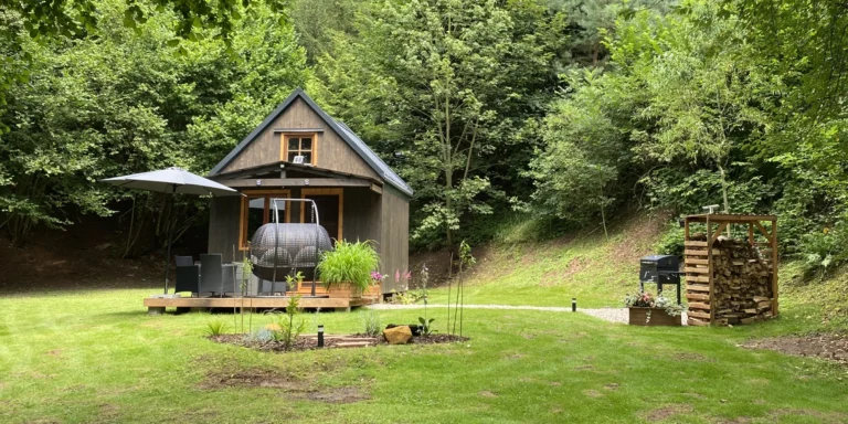 Odpočinek v podkrkonoší: útulný Tiny House pro 2 osoby