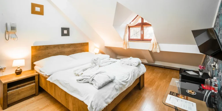 Pobyt nedaleko Orlických hor: snídaně či polopenze, wellness, masáž i vyjížďka na koních