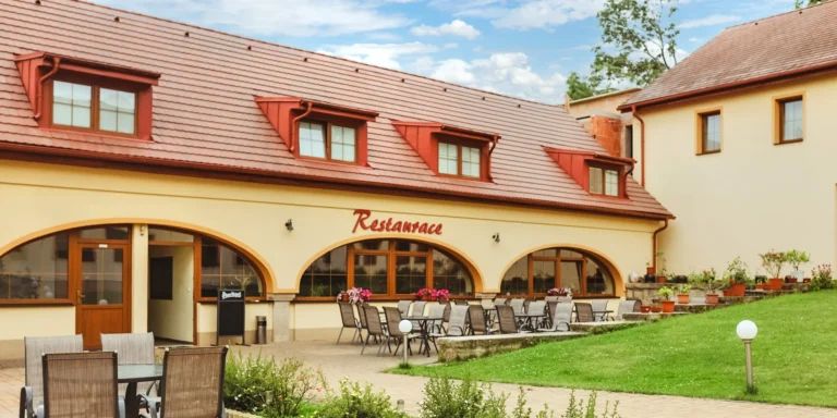 Sportovně-relaxační centrum u Františkových Lázní: pobyt se snídaní či polopenzí a sleva na sport