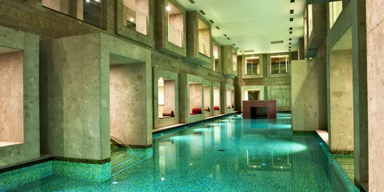 Adults only pobyt ve slovinských lázních: hotel se snídaní či polopenzí a neomezeným wellness