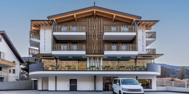 Dovolená v italských Alpách: snídaně či polopenze, skiareál 2 min. od hotelu