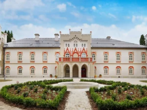 Pohádka v 5* Chateau Herálec: snídaně a wellness neomezeně, na výběr i gurmánský pobyt