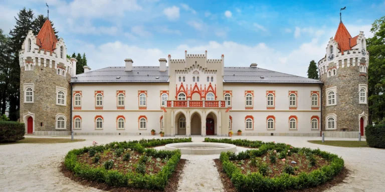 Pohádka v 5* Chateau Herálec: snídaně a wellness neomezeně, na výběr i gurmánský pobyt