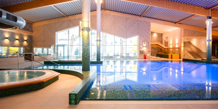 Luxusní 5* spa hotel ve Szczyrku: vodní a relaxační svět, snídaně i polopenze