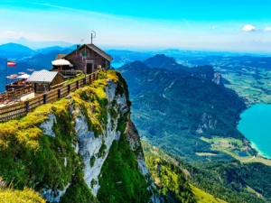 1denní výlet po perlách Solné komory: Hallstatt, Wolfgangsee a Schafberg, doprava tam i zpět