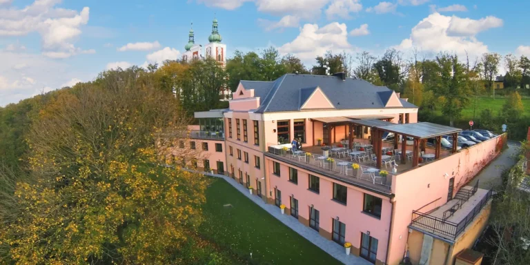 Pobyt v podhůří Jeseníku: 4* hotel se snídaní i parkování zdarma