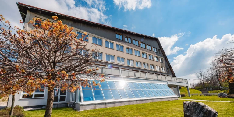 Dovolená v Pošumaví: hotel s farmou a vlastním chovem i relaxace ve wellness