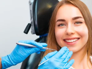 Vstupní vyšetření na dentální hygieně pro zářivý a zdravý úsměv