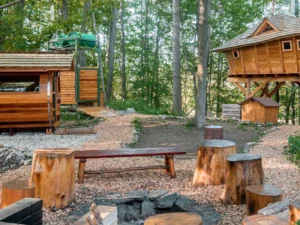 Treehouse na Dolní Moravě: privátní vířivka, finská sauna i gril až pro 4 os.