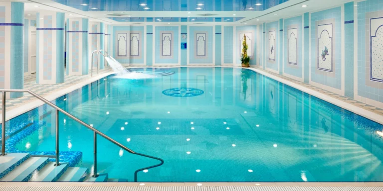 Luxusní 4* hotel v Mariánkách: neomezený wellness, procedury i polopenze
