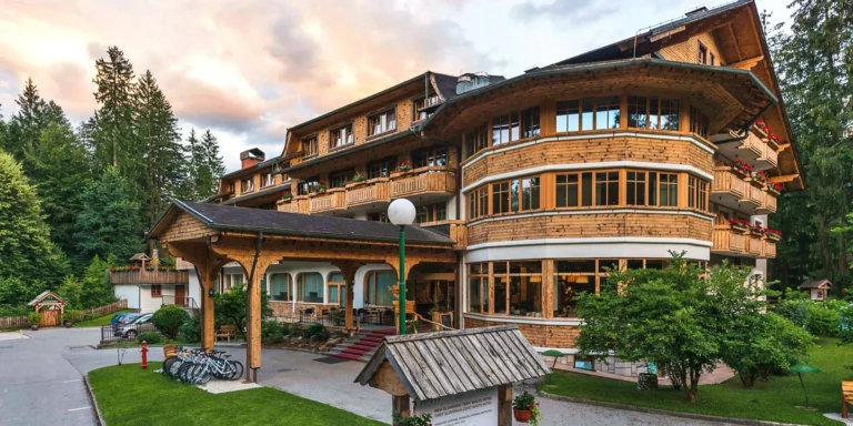 Dovolená ve Slovinsku: 4* zero waste hotel se snídaní jen 3 km od jezera Bled