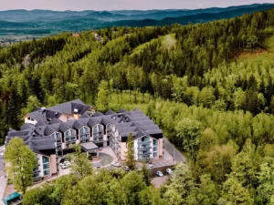 Krásné apartmány na polské straně Sněžky: snídaně nebo polopenze, wellness i výlety, možnost sauny na pokoji