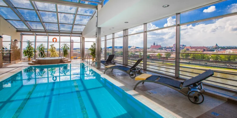Hotel v centru Krakova: snídaně nebo polopenze a wellness s výhledem na Staré město