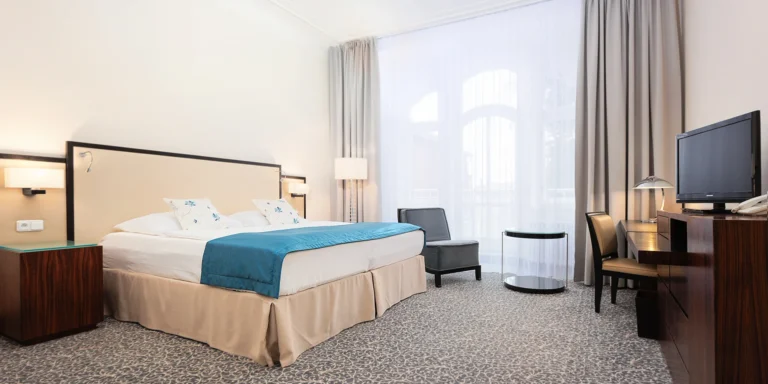 Až 6denní pobyt v OREA Spa Hotelu Bohemia**** v Mariánských Lázních: polopenze i procedury