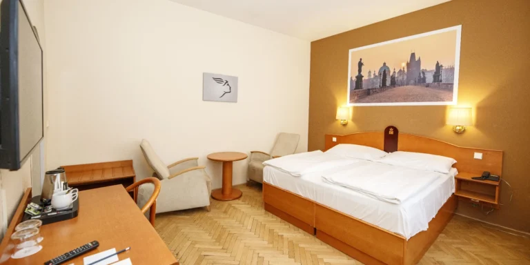 Pohodová dovolená v Praze: ubytování v hotelu blízko Florence s bufetovou snídaní