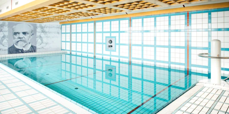 Relaxační pobyt v Karlových Varech: snídaně či polopenze, neomezený wellness i procedury