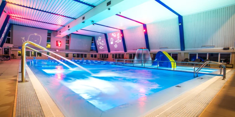 Do Polska v páru či s rodinou: snídaně či polopenze a neomezený wellness s bazénem