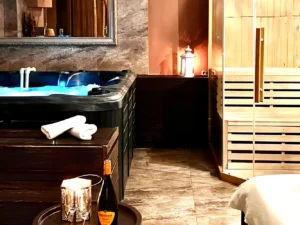 Privátní wellness pro dva: vířivka, finská sauna i varianta s občerstvením