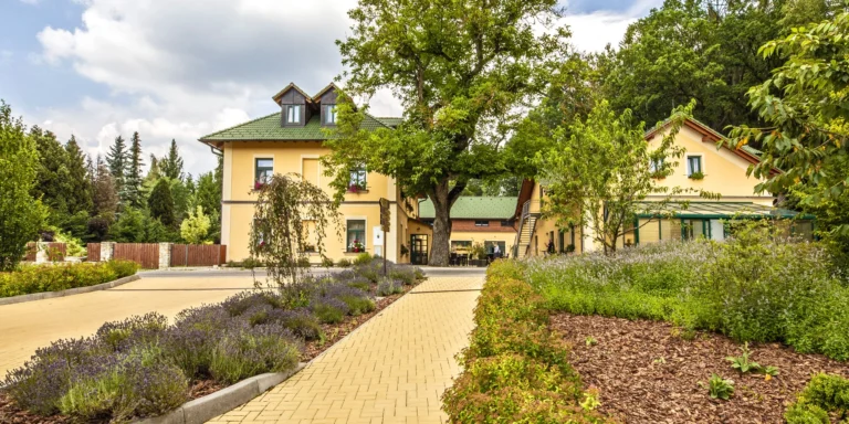 4* Resort Johanka na Vysočině: polopenze, vířivka, sauna a dřevěné sudy