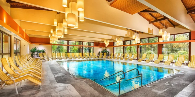 4* dovolená v Gasteinu: jídlo, až 2 děti a 1 noc zdarma i neomezený wellness
