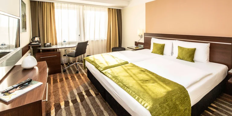 4* pobyt v Praze: hotel 15 min. metrem od Václaváku, možnost snídaní i wellness