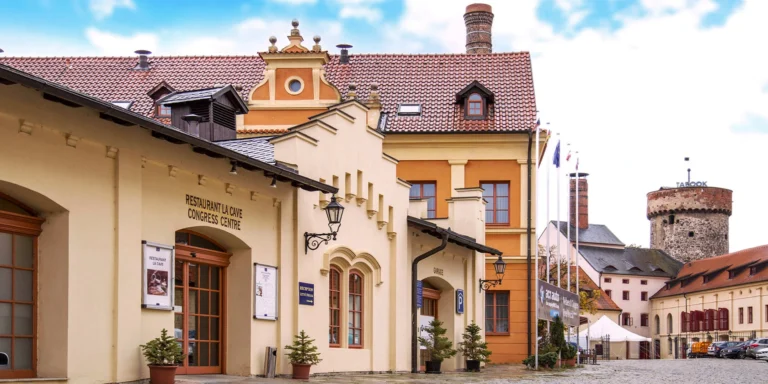 Pobyt v historickém Táboře: 4* hotel, bohaté snídaně i polopenze, wellness i koupel