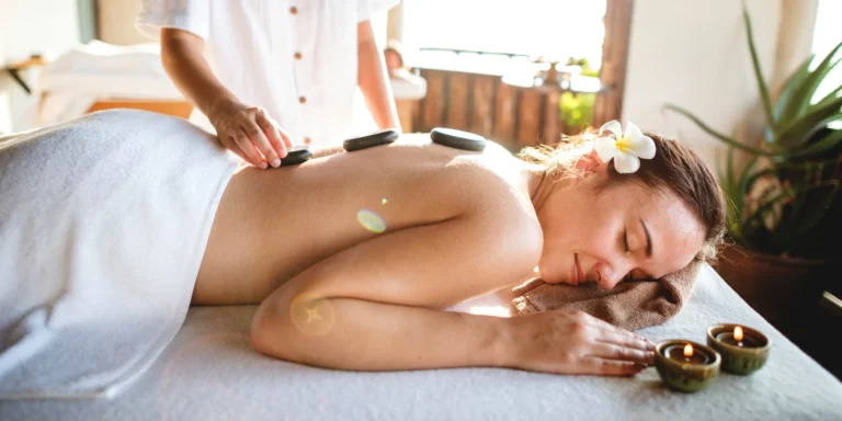 Exotický relax: filipínské, thajské, madero a gua sha masáže nebo balíček celkové relaxace
