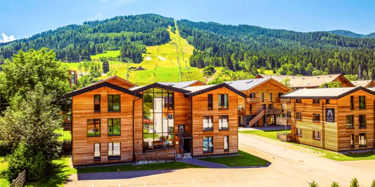 Moderní apartmány v rakouských Alpách s privátní saunou a turistickou kartou