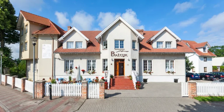 Rodinný hotel v Rewalu u Baltu: snídaně či polopenze a venkovní bazén