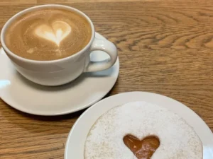 Espresso, cappuccino, americano či lungo i linecké kolečko pro 1 nebo 2 os.