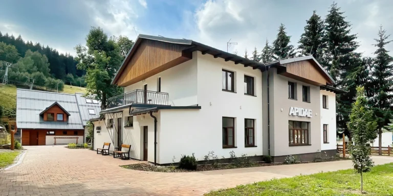 Pohodová dovolená v Orlických horách: ubytování v penzionu až pro 5 osob, snídaně