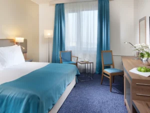 Pobyt v Praze na dosah Vyšehradu: 4* hotel se snídaní a vstupem do sauny, parkování zdarma