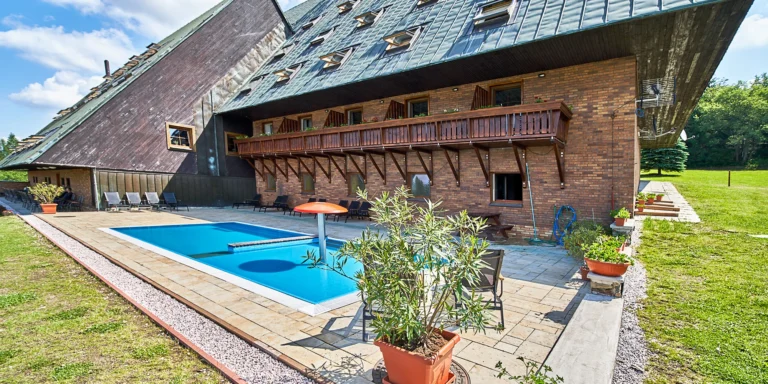 Dovolená na Benecku: zrekonstruovaný apartmán, bazén i možnost snídaně či polopenze