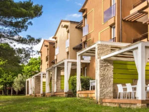Dovolená na chorvatské Istrii: 3* apartmány u pláže, bazény, hřiště i animační programy