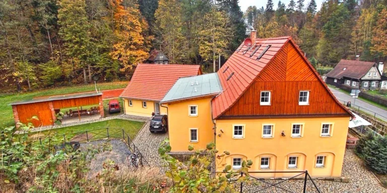 Dovolená v malebné přírodě Českého Švýcarska: penzion se snídaní nebo polopenzí