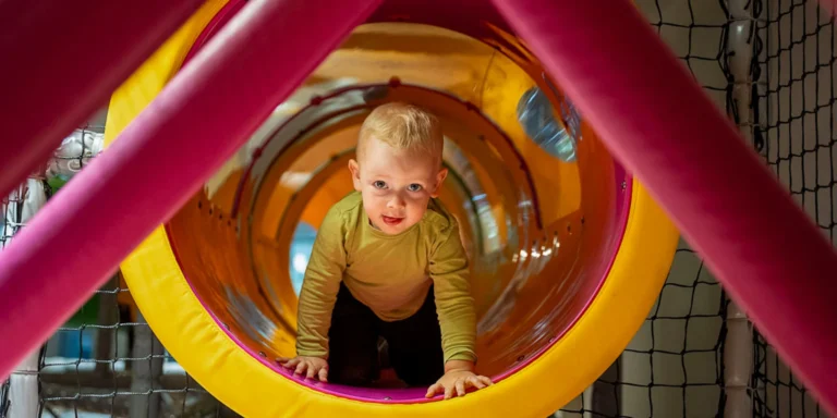 Dětské centrum Tygy: 120min. vstup do obří herny i s ovocnou limonádou