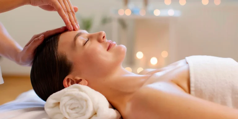 Relax pro tělo i mysl: masáž regenerační, relaxační, těhotenská, terapeutická i detoxikační, 30–⁠⁠⁠⁠⁠⁠120 min.