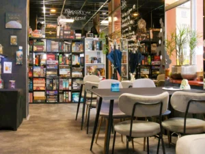 Deskoherní bar v Libni: až 1 000 Kč na zapůjčení her i občerstvení