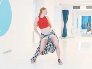 Tanec místo nudy: 1 nebo 8 lekcí Cardio Dance, 60 min. plných energie a radosti