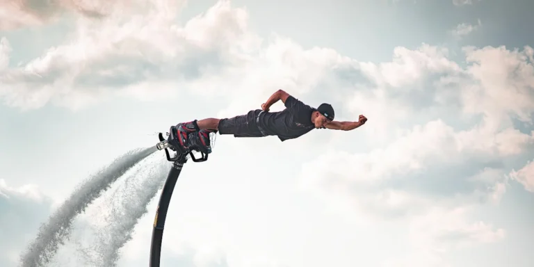 Akční all-in-one lekce od Petra Civína: na výběr flyboard, skútr, hoverboard, paddleboard, skimboard