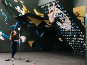 Individuální lekce boulderingu na nové stěně na Ruzyni pro 1 nebo 2 osoby